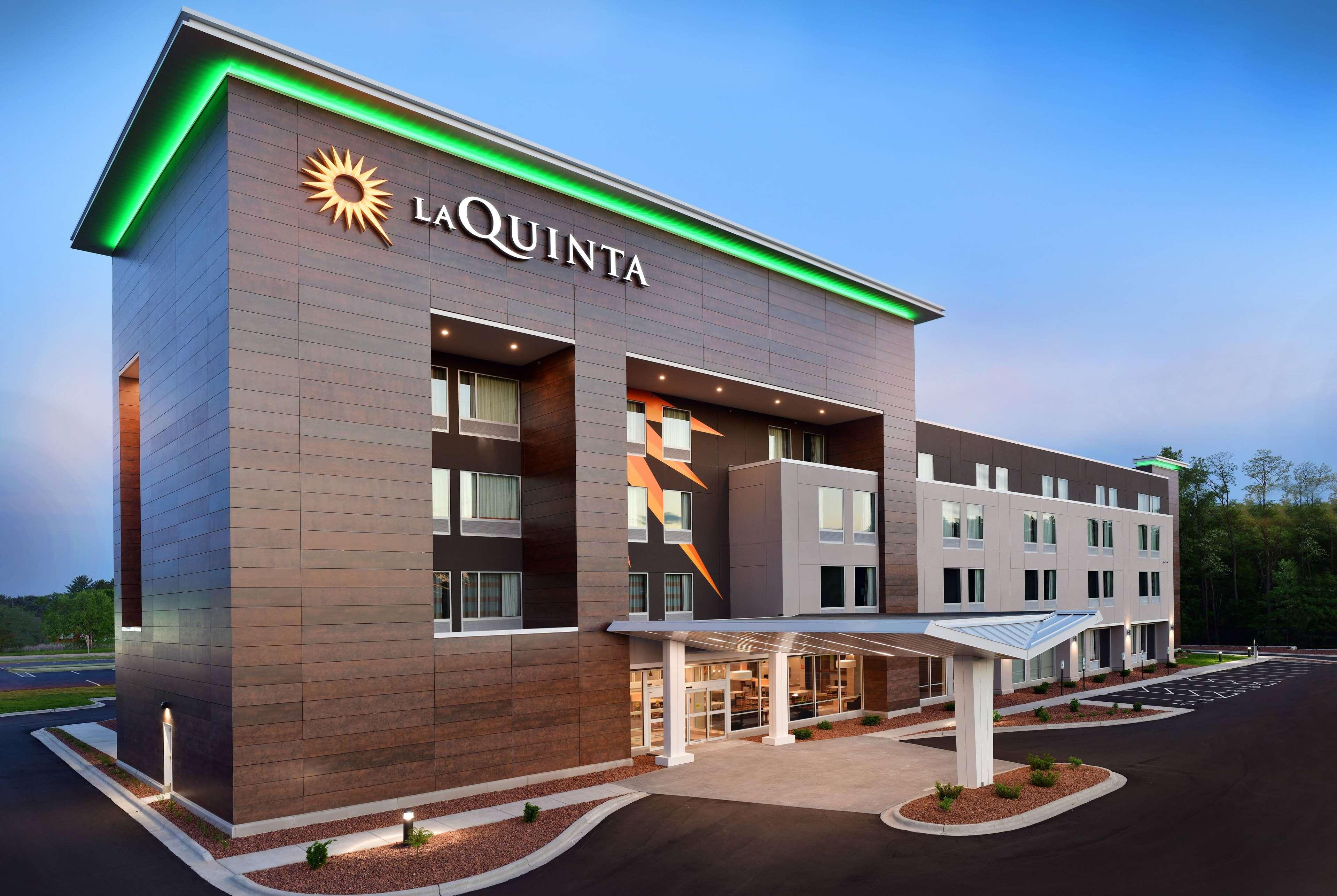 La Quinta Inn & Suites By Wyndham Wisconsin Dells- Lake Delton Εξωτερικό φωτογραφία