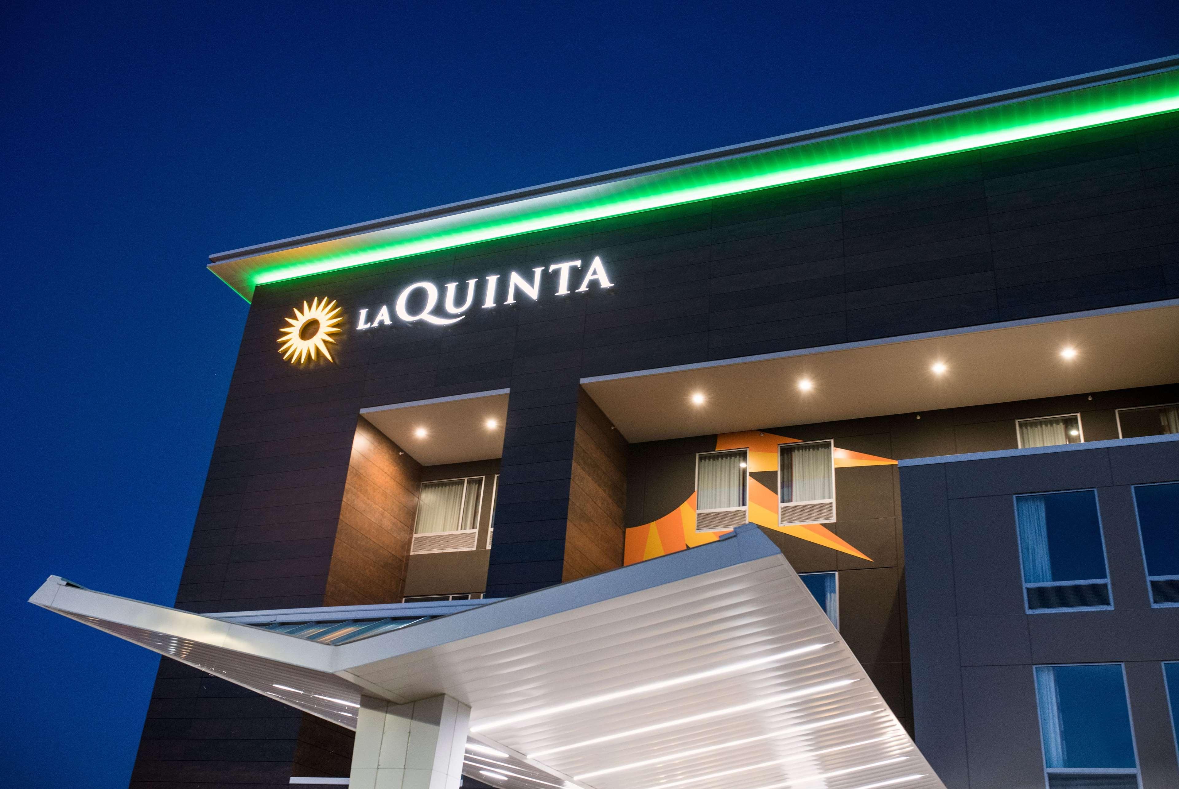 La Quinta Inn & Suites By Wyndham Wisconsin Dells- Lake Delton Εξωτερικό φωτογραφία