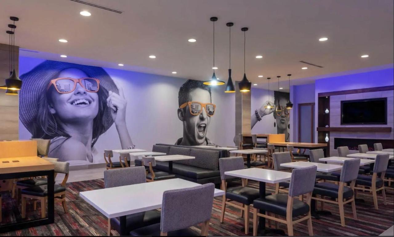 La Quinta Inn & Suites By Wyndham Wisconsin Dells- Lake Delton Εξωτερικό φωτογραφία